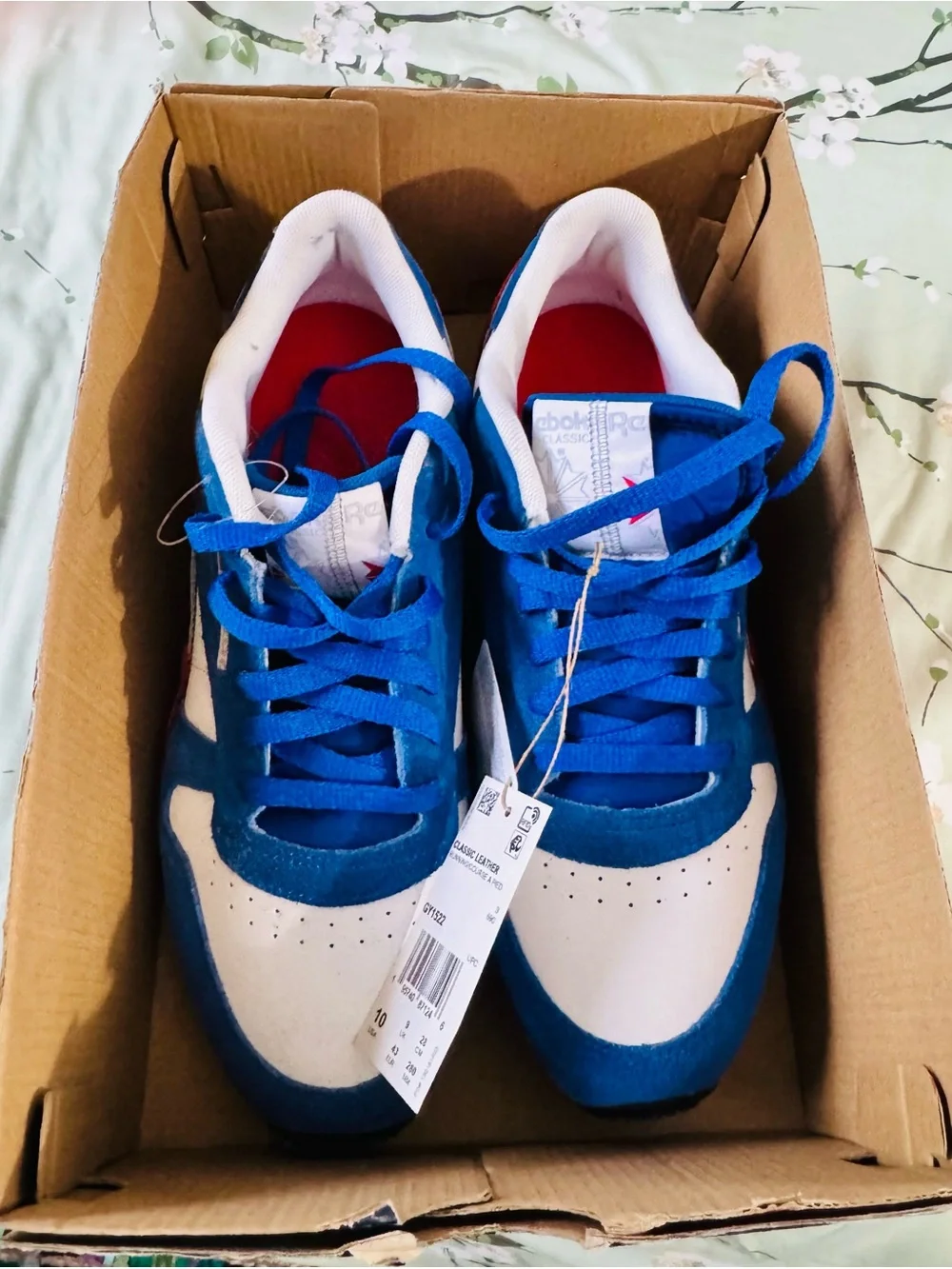 Reebok Classic Blue White Red Retro Runner